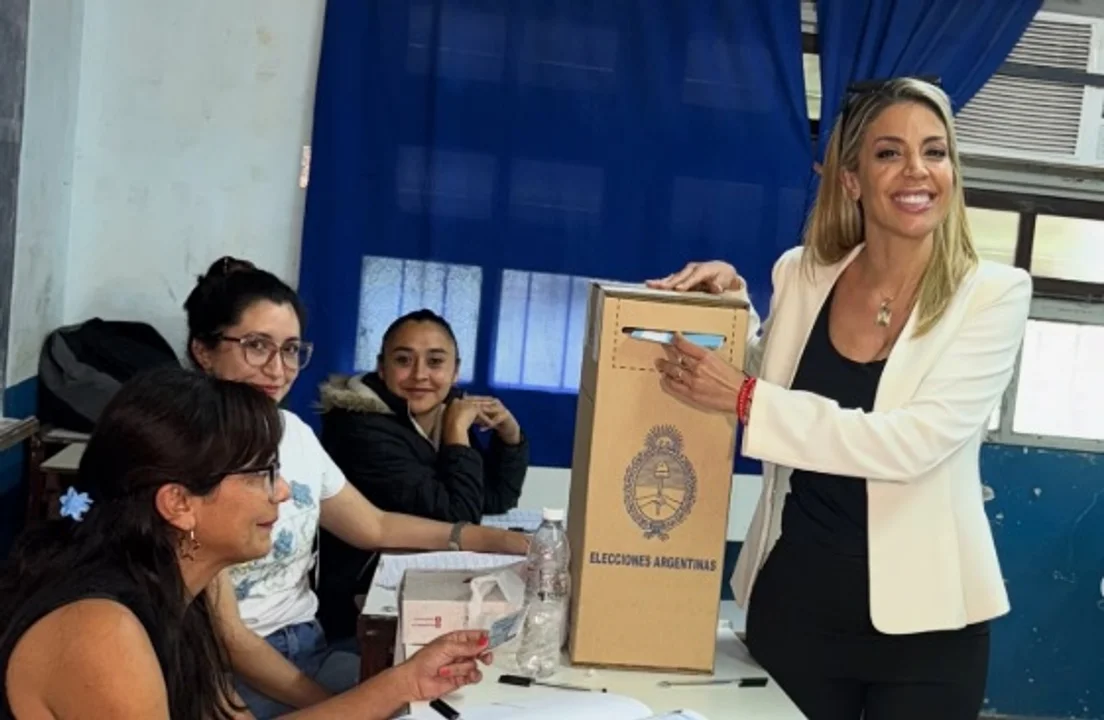 Virginia Gallardo, del brillo del espect谩culo al desaf铆o del Congreso